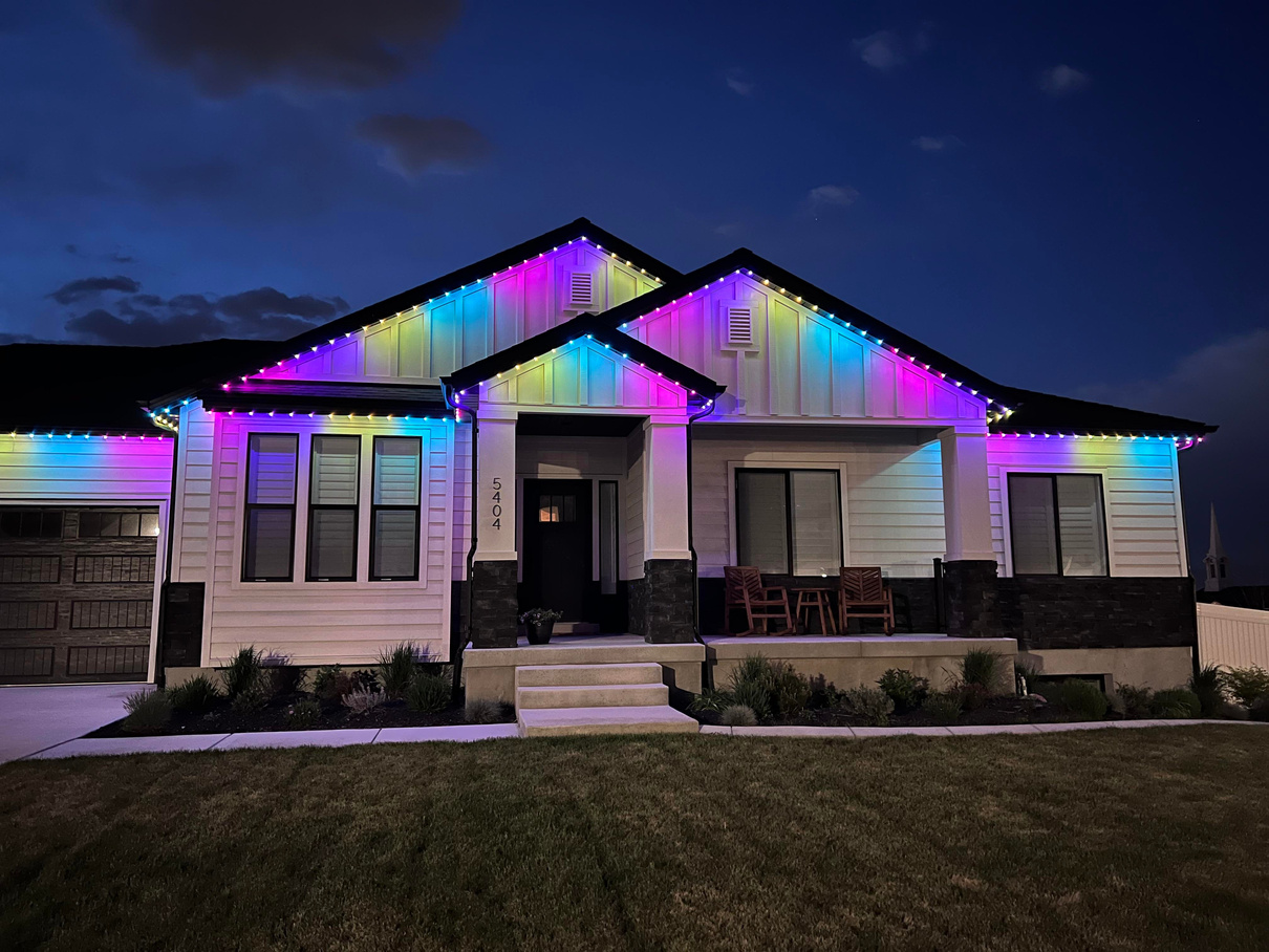 colorful christmas lights on a house at night
permanent holiday light
Utah LED Holiday Salt Lake City Christmas Festive Home